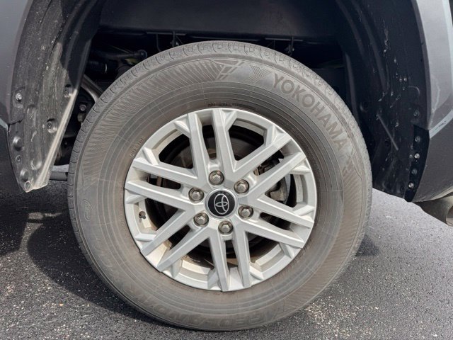 Used 2024 Toyota Tundra SR5 AWD/4WD image 11