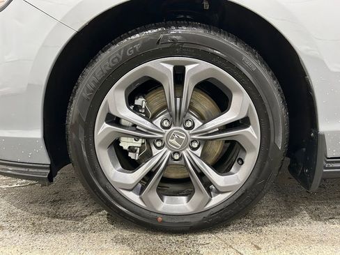 Used 2025 Honda Accord EX-L image 12