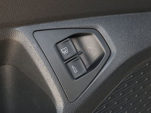 Used 2024 Volkswagen Jetta SE FWD image 28