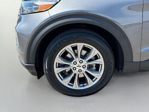 Certified 2022 Ford Explorer Limited AWD/4WD image 24