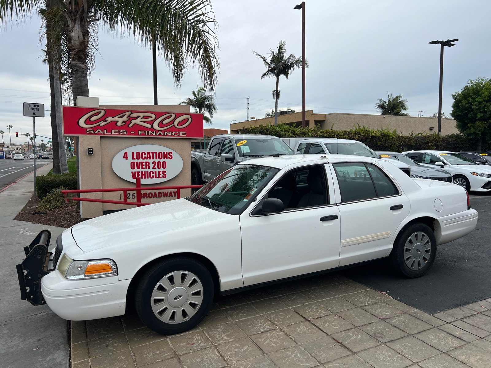 Used 2011 Ford Crown Victoria Police Interceptor RWD image 4