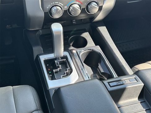 Used 2019 Toyota Tundra SR5 image 20