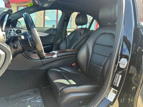 Used 2021 Mercedes-Benz C 300 Sedan image 9
