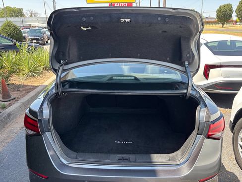 Used 2025 Nissan Sentra SV FWD image 24