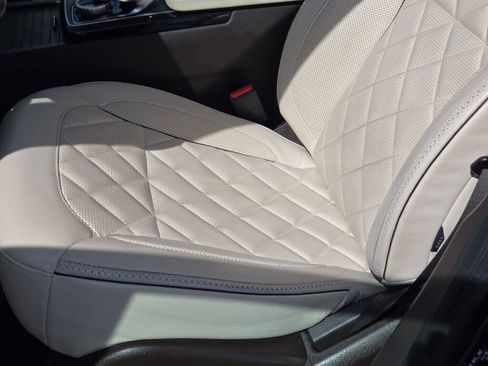 Used 2019 Mercedes-Benz GLS 450 GLS 450 image 35