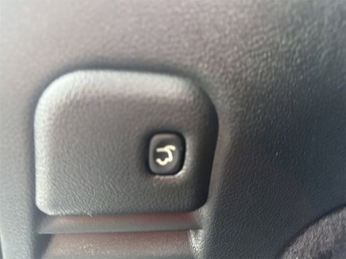 Used 2015 Jeep Grand Cherokee Limited image 26