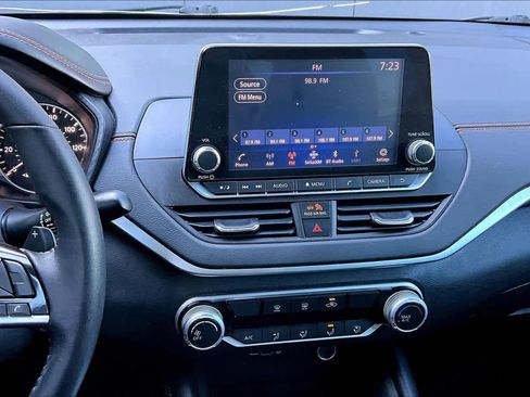 Used 2021 Nissan Altima 2.5 SR image 6