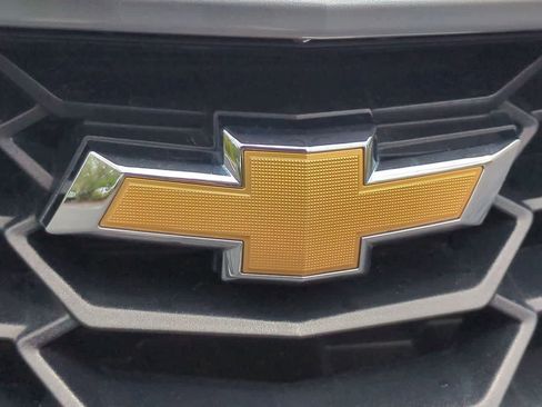 Used 2023 Chevrolet Camaro LT RWD image 12