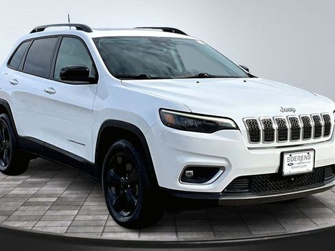 Used 2022 Jeep Cherokee Limited image 1