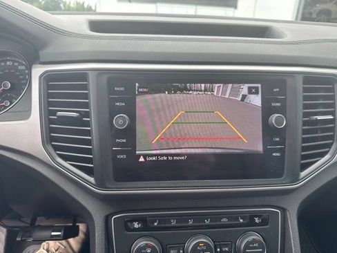 Used 2021 Volkswagen Atlas SE AWD/4WD image 9