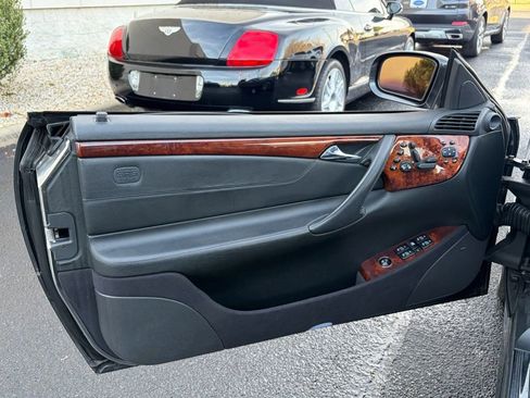 Used 2004 Mercedes-Benz CL 55 AMG image 18