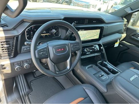 New 2026 GMC Sierra 2500 AT4 w/ AT4 Premium Plus Package AWD/4WD image 6