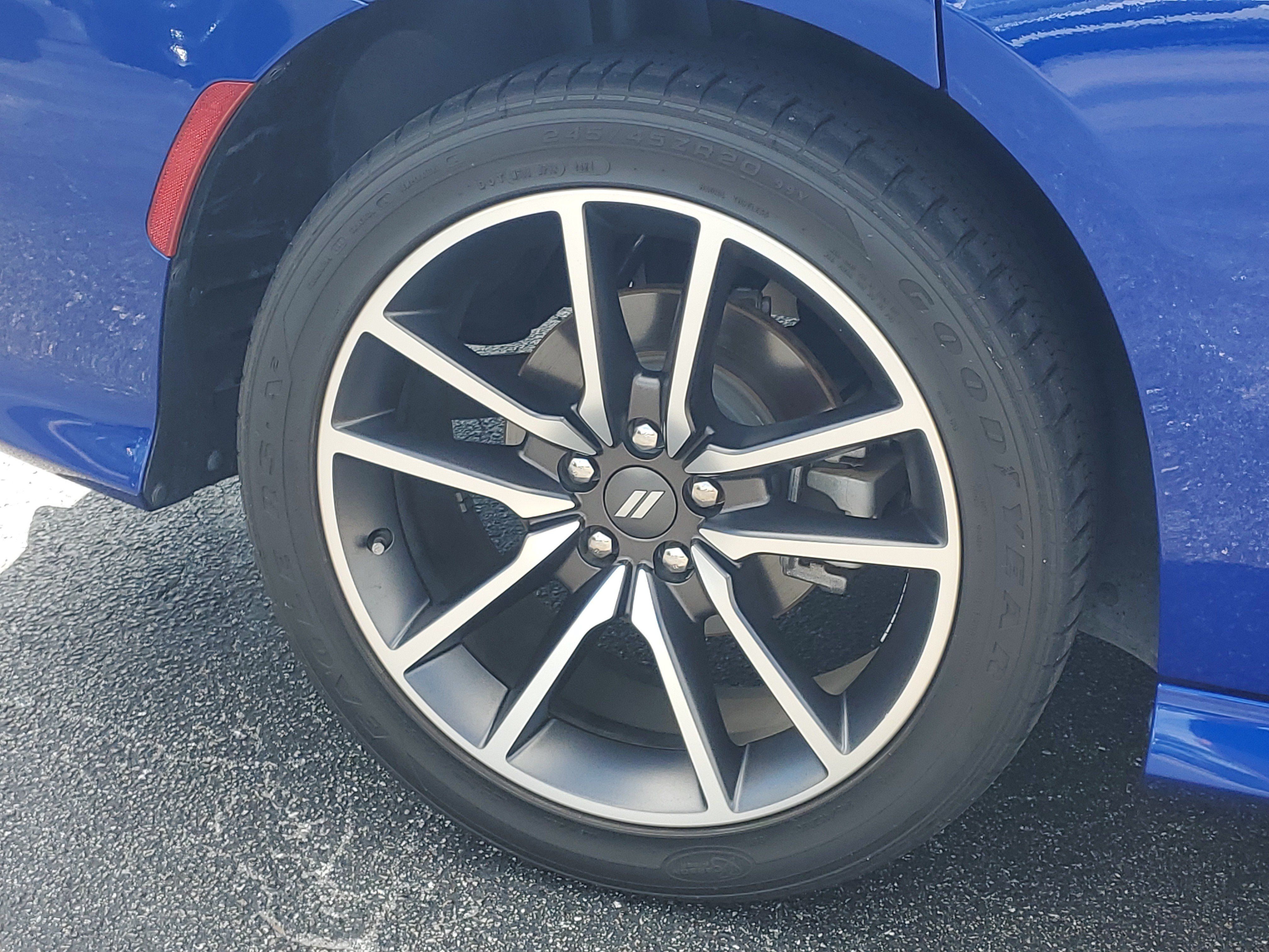 Used 2021 Dodge Charger R/T w/ Plus Group RWD image 10