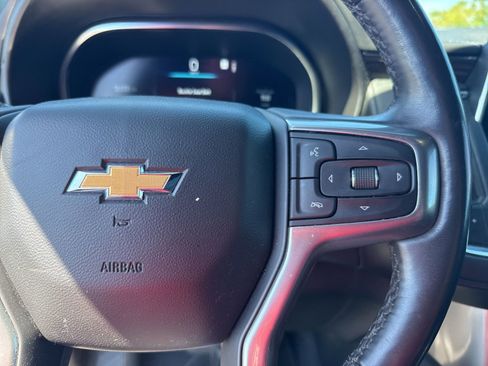 Used 2022 Chevrolet Tahoe LT w/ LT Signature Plus Package image 16