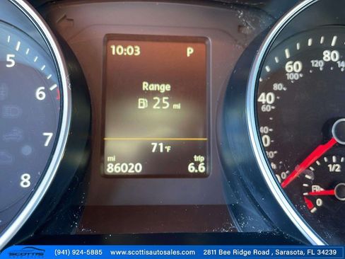 Used 2018 Volkswagen Jetta GLI FWD image 31