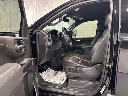 Used 2022 GMC Sierra 2500 AT4 image 10