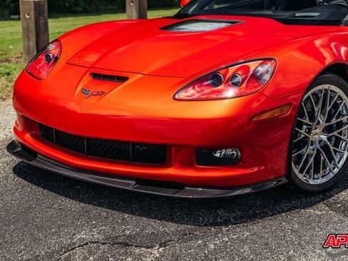 Used 2011 Chevrolet Corvette ZR1 w/ Preferred Equipment Group RWD image 21