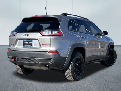 Used 2019 Jeep Cherokee Trailhawk w/ Comfort/Convenience Group