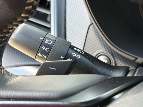 Used 2024 Subaru Forester Wilderness w/ Wilderness Package image 40