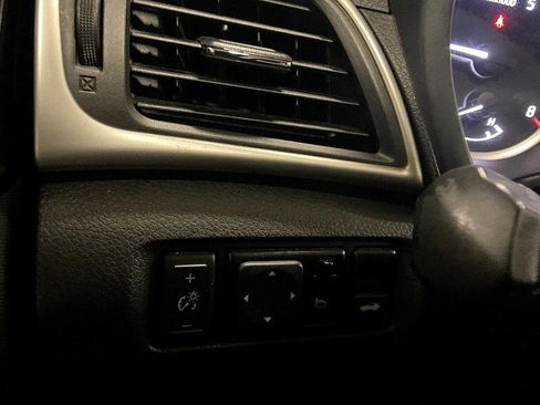 Used 2017 Nissan Sentra SV w/ Protection Package image 25