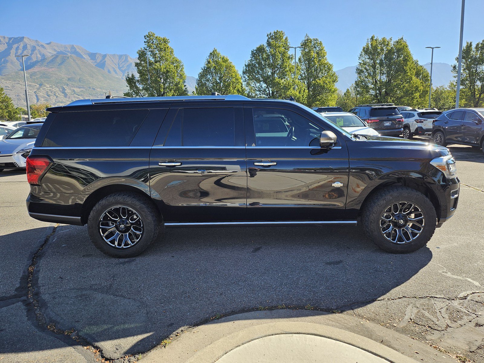 Used 2023 Ford Expedition Max King Ranch AWD/4WD image 4