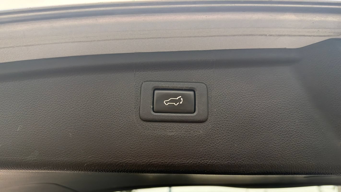 Used 2017 Subaru Outback 2.5i Limited AWD/4WD image 27