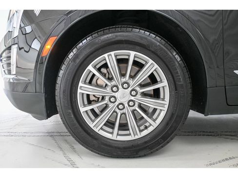 Used 2019 Cadillac XT5 Luxury FWD image 24