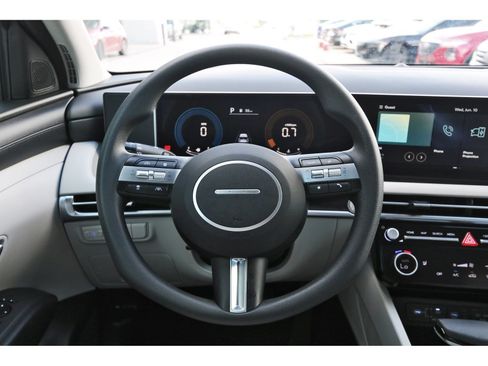 Certified 2025 Hyundai Tucson SEL FWD image 15
