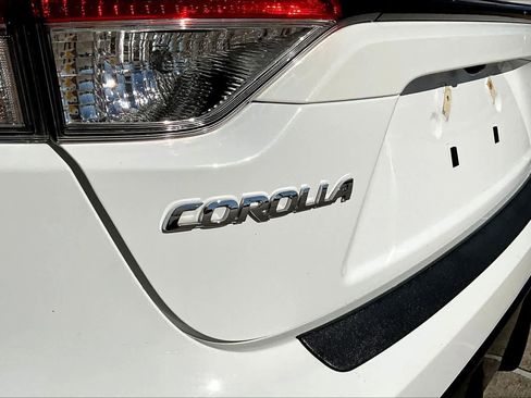 Used 2024 Toyota Corolla SE image 31