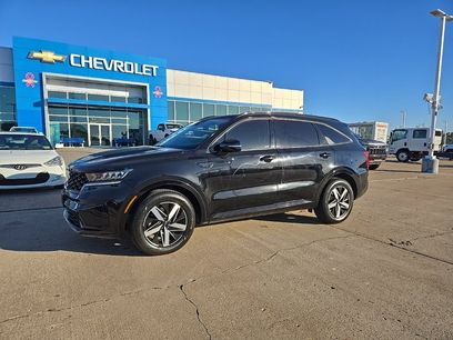 Used 2023 Kia Sorento S w/ Panoramic Sunroof Package