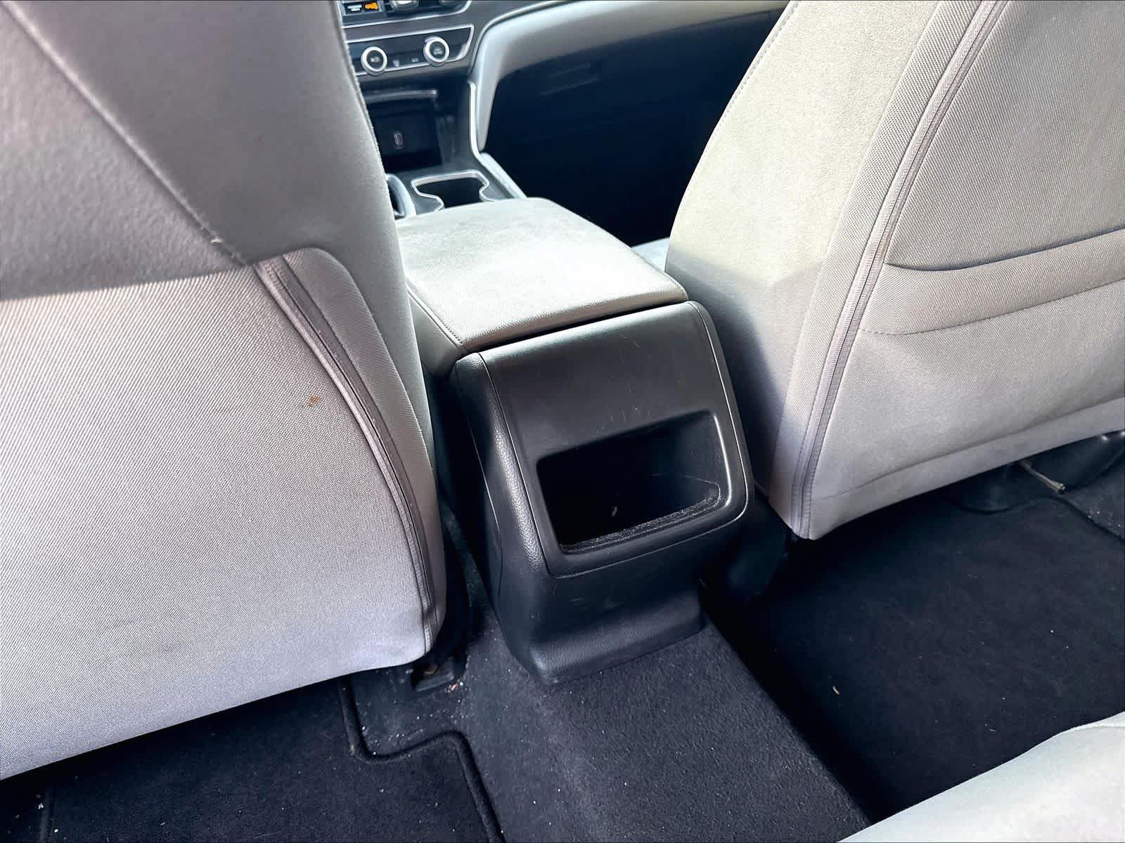 Used 2018 Honda Accord LX image 13