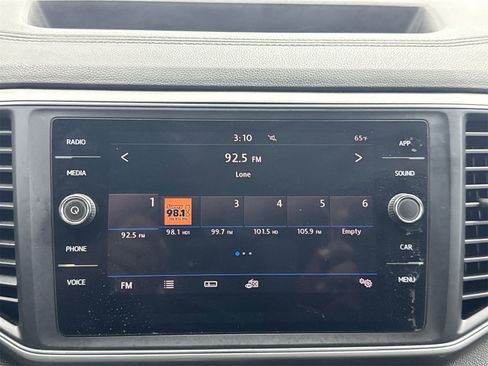 Used 2018 Volkswagen Atlas SE image 22