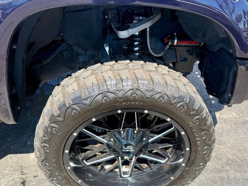 Used 2020 Toyota Tundra Platinum image 8