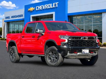New 2026 Chevrolet Silverado 1500 ZR2 w/ LPO, Dark Essentials Package