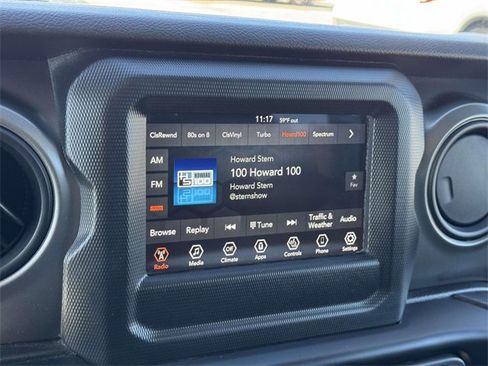 Used 2021 Jeep Wrangler Sport S image 22