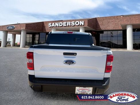 Used 2023 Ford Maverick XL FWD image 4