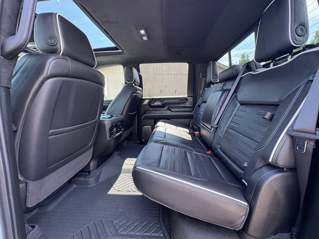 Used 2025 GMC Sierra 2500 AT4X w/ AT4X AEV Edition AWD/4WD image 38