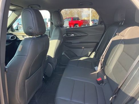 Used 2023 Chevrolet TrailBlazer ACTIV w/ Convenience Package image 27