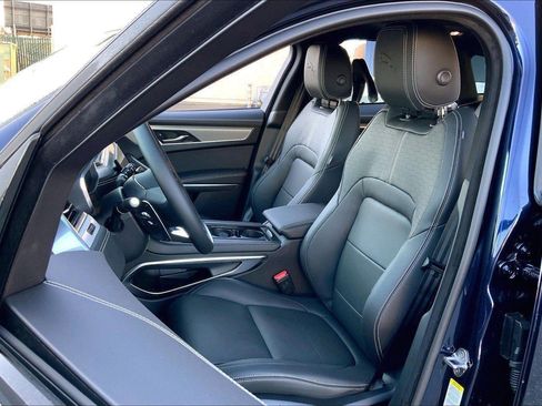 New 2025 Jaguar F-PACE R-Dynamic S AWD/4WD image 3