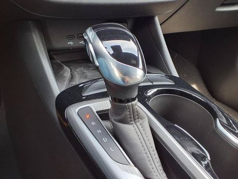 Used 2024 Buick Envista Avenir FWD image 14