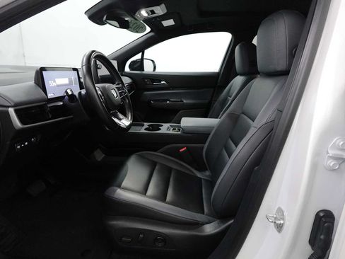 Used 2024 Honda Prologue Touring image 12