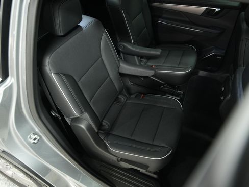 New 2026 Buick Enclave Preferred image 18