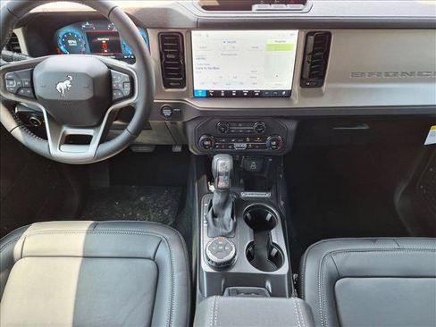 New 2026 Ford Bronco Outer Banks AWD/4WD image 15