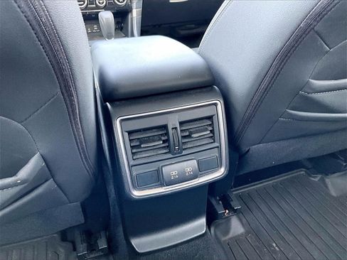 Used 2019 Subaru Forester Premium image 30