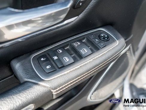 Used 2021 RAM 1500 Laramie w/ Sport Appearance Package AWD/4WD image 16