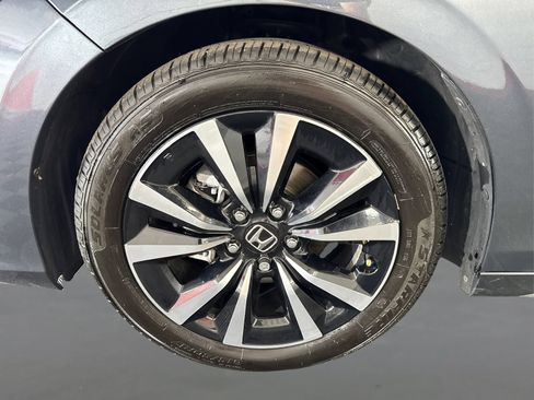 Used 2023 Honda Civic EX-L image 23