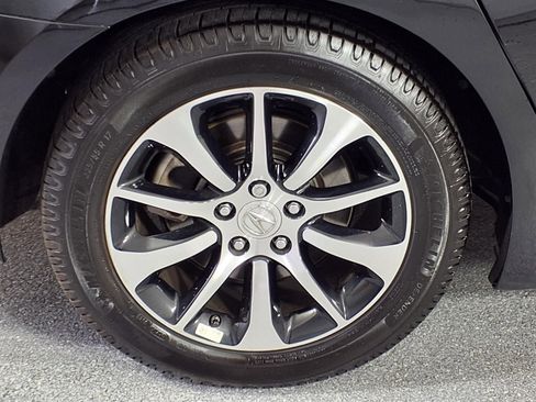 Used 2017 Acura TLX w/ Technology Package image 6