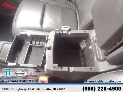 Used 2022 Jeep Wrangler Unlimited Sahara image 20