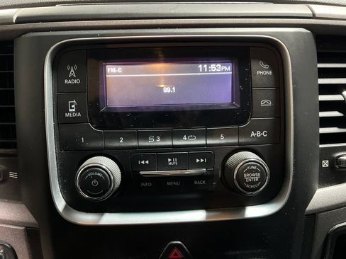 Used 2020 RAM 1500 Tradesman AWD/4WD image 25
