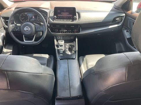 Certified 2023 Nissan Rogue SV w/ SV Premium Package FWD image 9